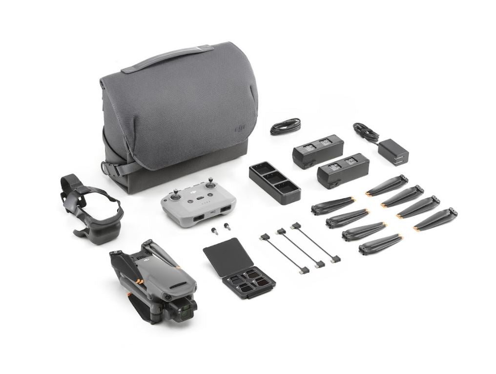 mav3fmc2_1.jpg DJI Mavic 3 Fly More Combo | 20MP Hassleblad Camera (DJI-Refurbished)
